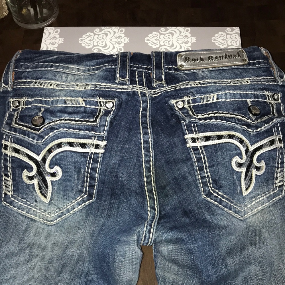 ON HOLD Rock revival size 30 “Kal” bootcut inseam